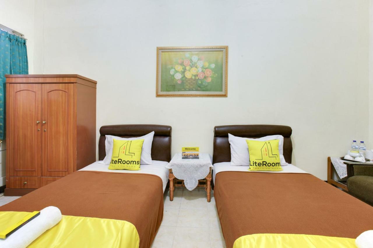 Lite Rooms Bogor Guest House Екстер'єр фото