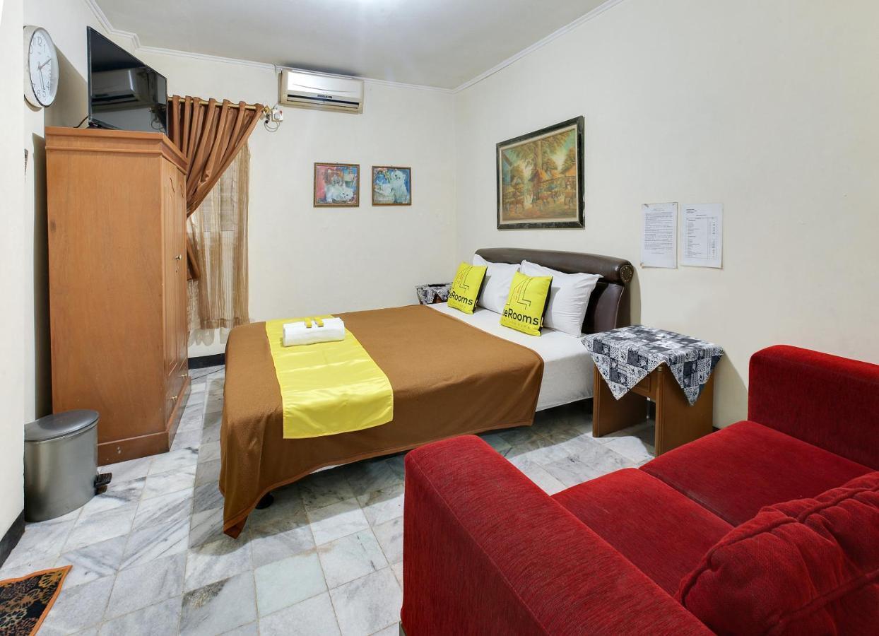 Lite Rooms Bogor Guest House Екстер'єр фото